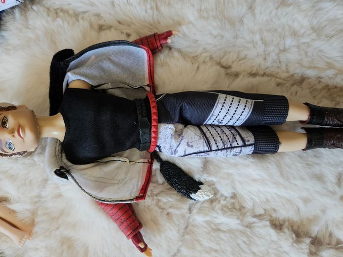 Poupée jay descendants - photo numéro 8