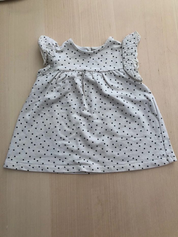 Lot robes été 3 mois - photo numéro 2