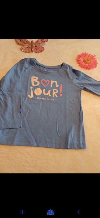 T.shirt bébé taille 12 mois