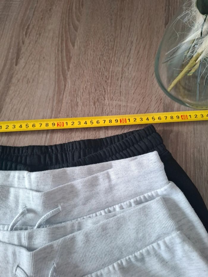 Lot de jogging doublés fille taille Xs - photo numéro 4