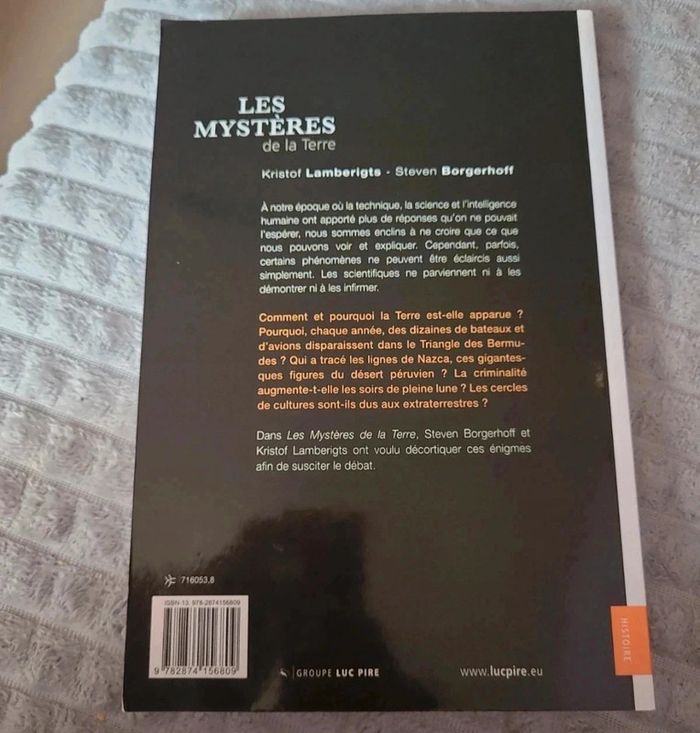 Les mystères de la terre - photo numéro 2