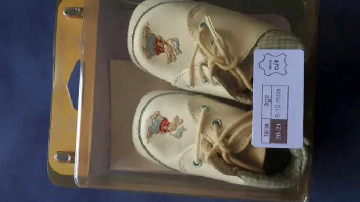 Chaussure bébé taille 20-21(6/10 mois) - photo numéro 4