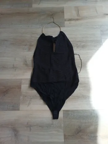 Body dos nu