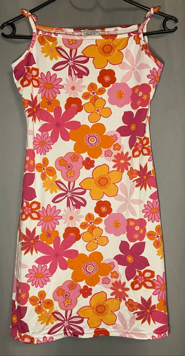 Robe blanche »Pimkie »à fleurs roses et oranges