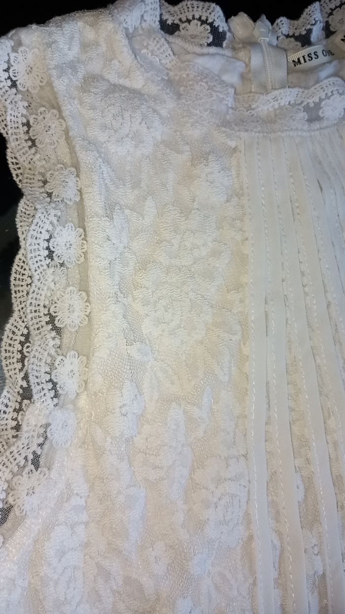 Robe blanche en dentelle – Miss One – Taille M - photo numéro 6