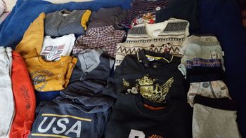1 lot de 15 vêtements garçon 4 ans