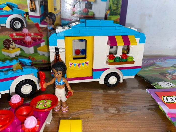 Lego Friends  41034 la caravane des vacances avec boîte et notices - photo numéro 4