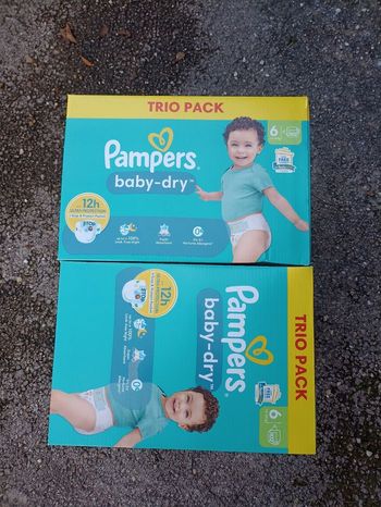 2 cartons de couches Pampers baby-dry T6 taille 6 trio Pack (204 couches)