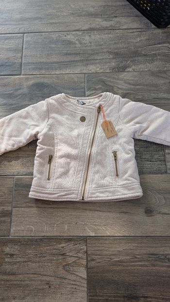 Veste tape à l'oeil