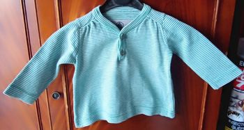Tee shirt manche long taille 6 mois