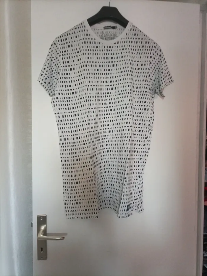 T shirt