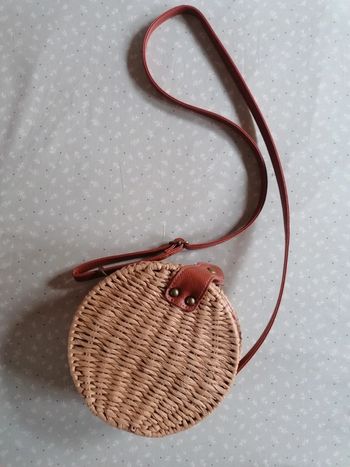 Sac tressé imitation paille