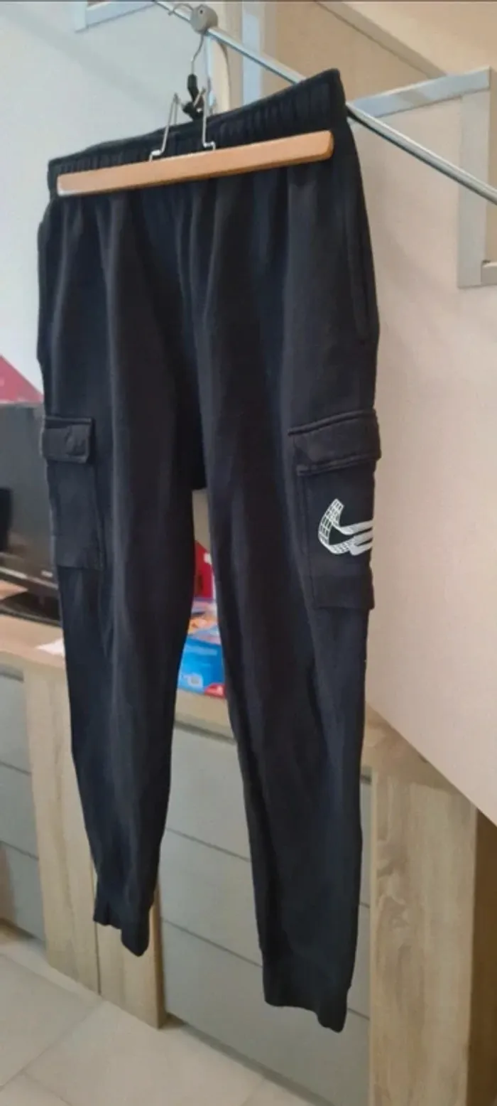 Pantalon de jogging Nike taille M - photo numéro 3