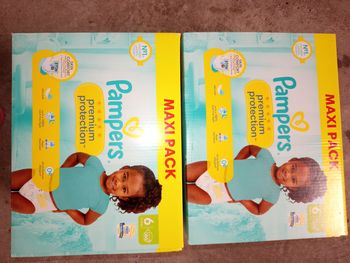 2 boîte de couche Pampers premiem protection taille 6 a 50€