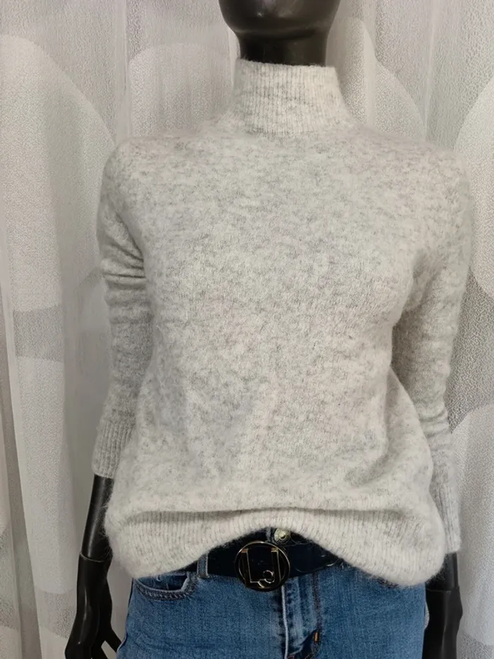 & Other stories "Pull col haut ultra doux" taille - photo numéro 5