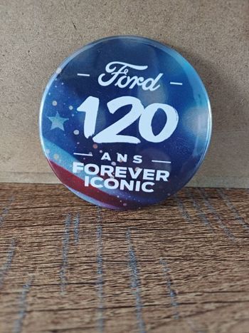 Badge Ford