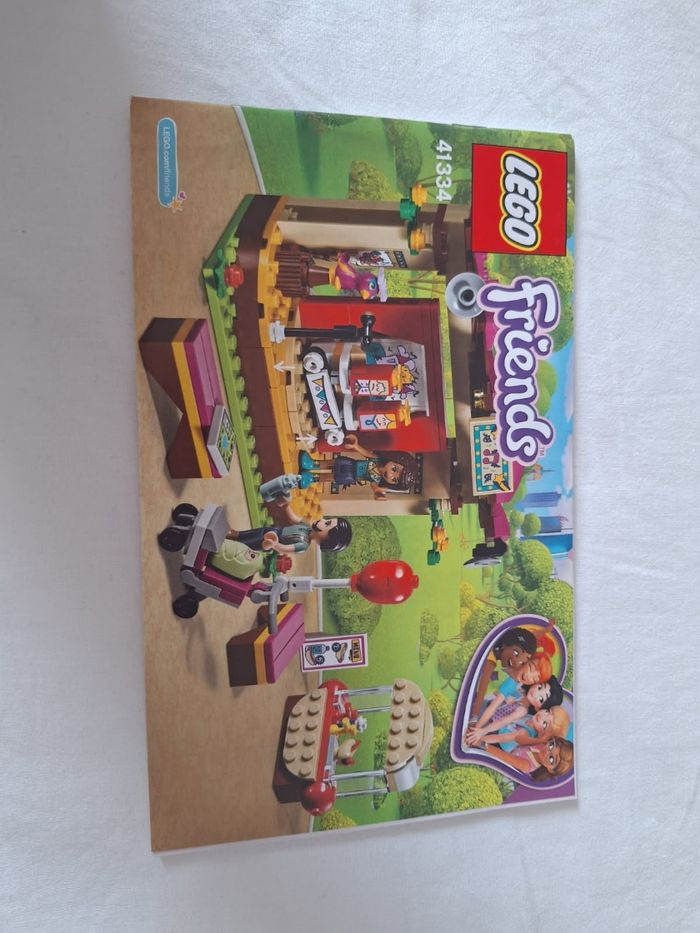 Lego friends 41334 la scène de spectacle d Andrea - photo numéro 9