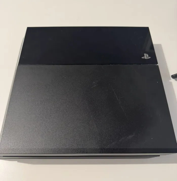 Console PS4 Noire - BE - Console - photo numéro 4