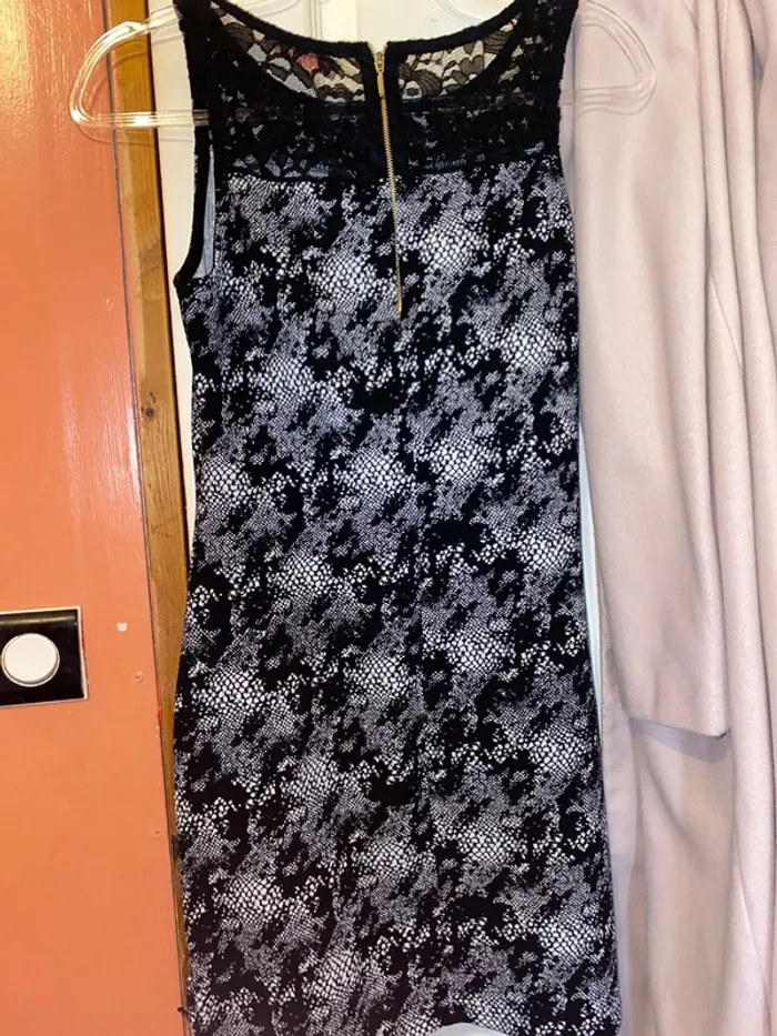 Robe taille M 👗 - photo numéro 5