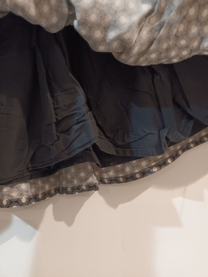 Jupe noir/blanc/moutarde 4ans - photo numéro 5