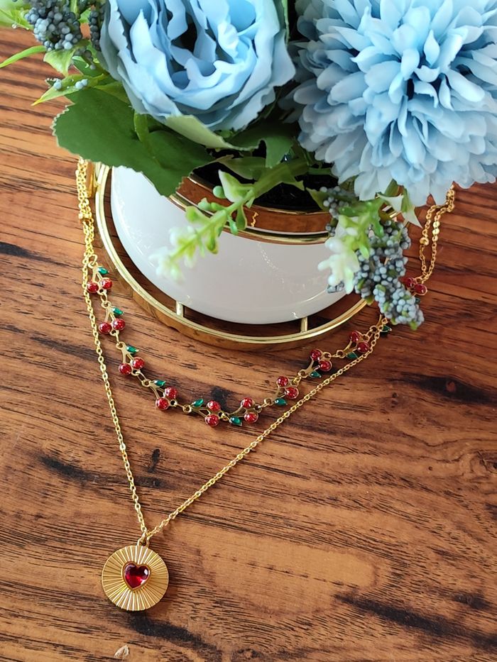 Collier coeur cerise ✅ - photo numéro 2
