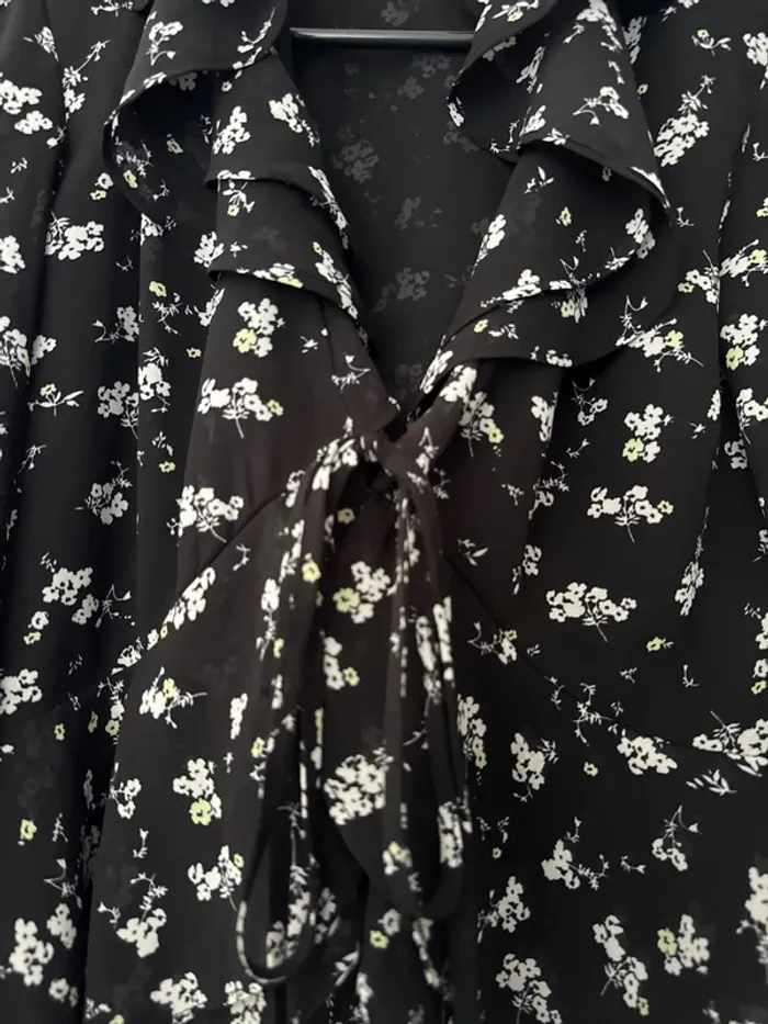 Blouse ouverte sur le devant à fleurs fluide et léger Pimkie - photo numéro 6