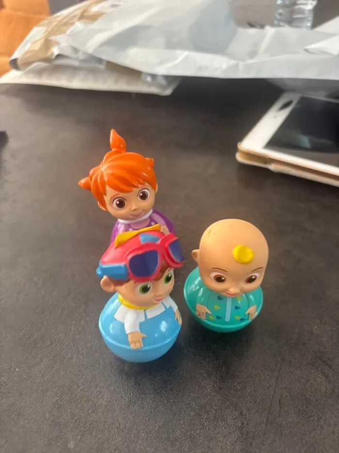 Lot de 3 figurines Cocomelon - photo numéro 2