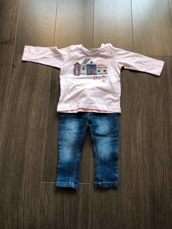 Ensemble jeans et haut 6 mois Bout’chou et Benetton