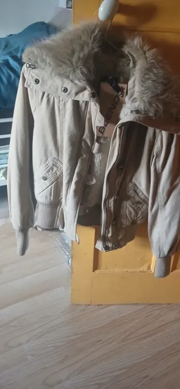 Blouson beige clair