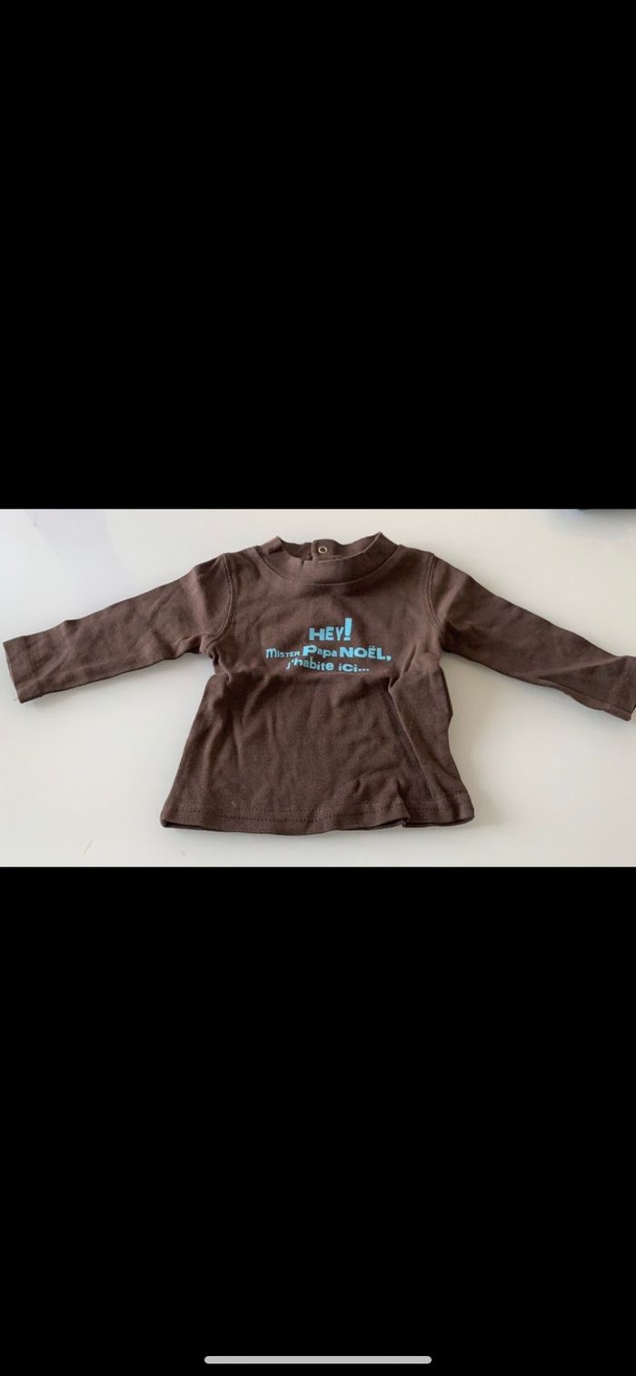 Tee shirt