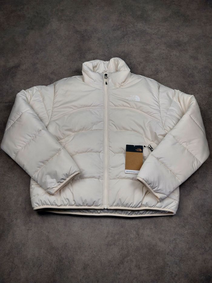 Doudoune The North Face Femme - Taille M
 Neuve avec étiquette