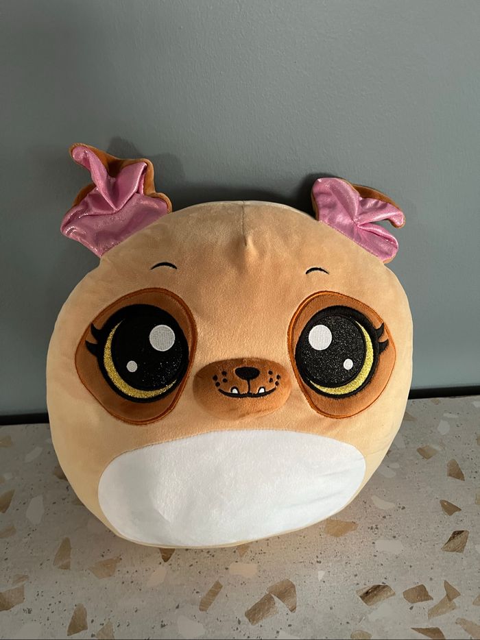 Grande peluche « coussin »