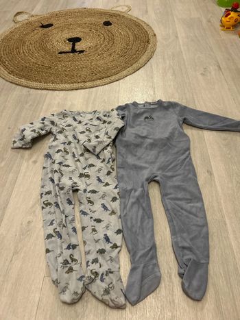 Lot pyjama 24 mois