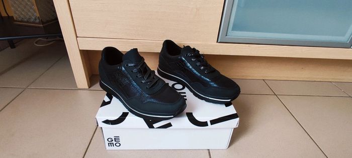Baskets noires  femme 38 - photo numéro 5