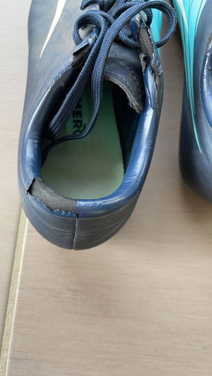 Chaussures de foot - photo numéro 4