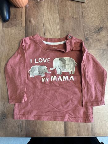 Tee shirt taille 9 mois