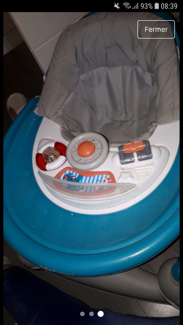 Trotteur bébé confort