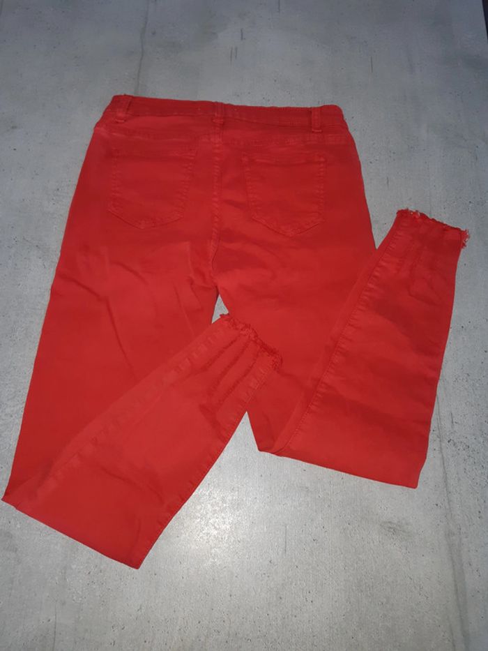 Jean rouge taille 38 40 - photo numéro 3
