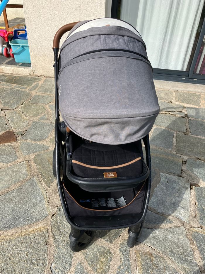 Poussette Joie Finiti Carbon