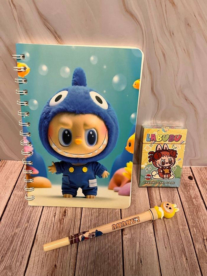 Cahier labubu stylo qui tourne carte à collectionner - photo numéro 2