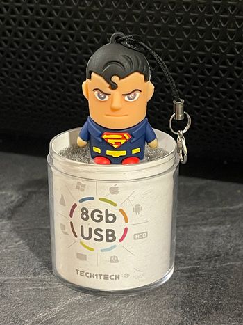 Cléfs USB Tech1Tech 8GB Superman Windows XP/ Vista 7/8/10 MAC 2.0