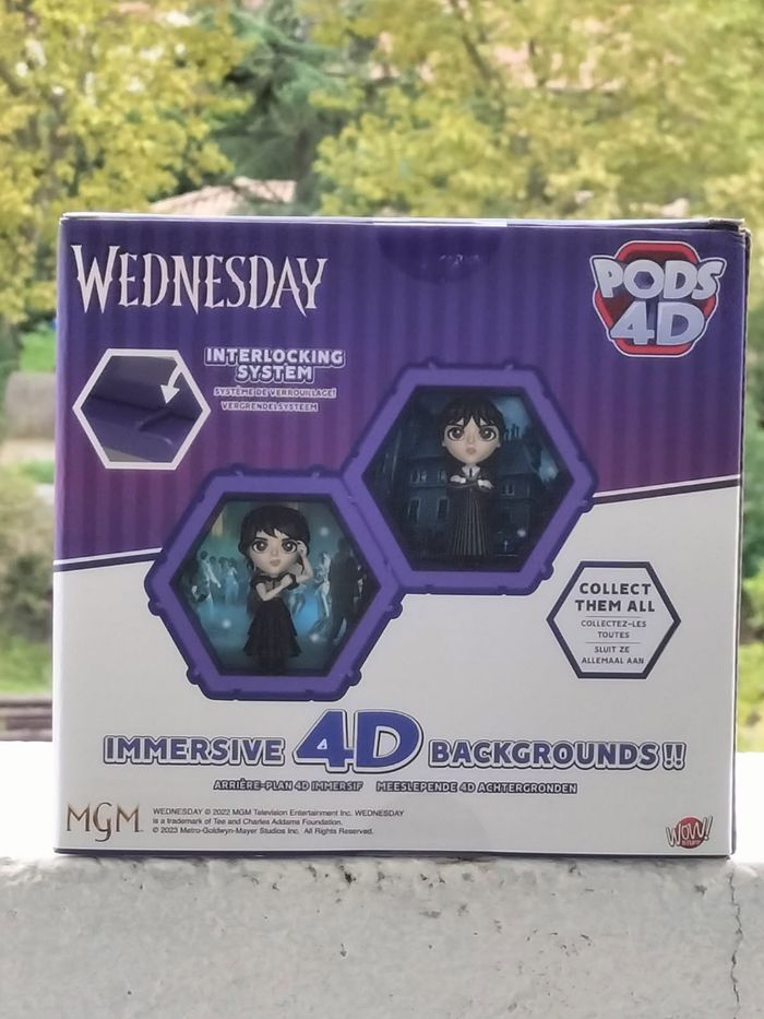 Figurine pop famille Addams mercredi nevermore uniforme - photo numéro 3