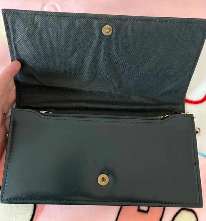 Pochette noire - photo numéro 3