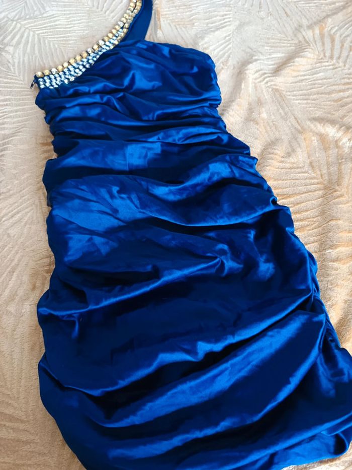 Robe soirée bleu - photo numéro 2