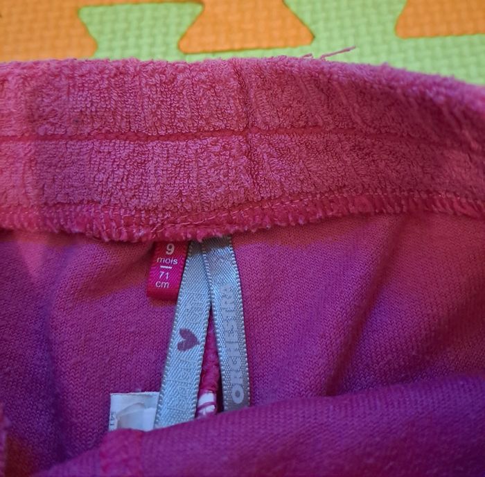 Short rose fushia,orchestra, taille 9 mois (71 cm) - photo numéro 3