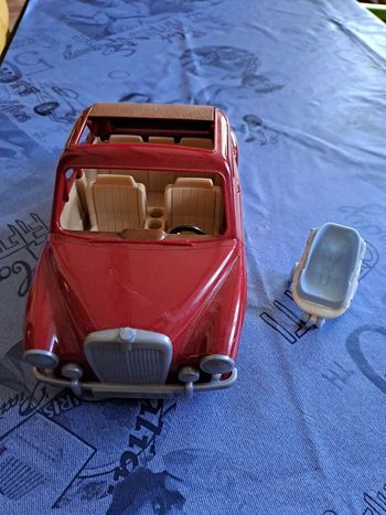 Cruising car Sylvanian families 5448