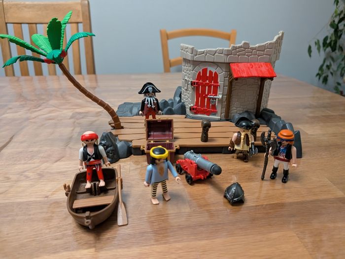 Îlot des pirates Playmobil - photo numéro 2
