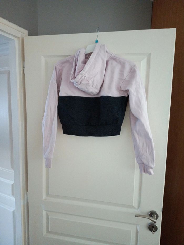 Mini sweat à capuche court ellesse taille 36 - photo numéro 4