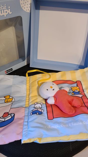 Livre tissus doudou T'choupi