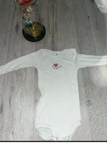 👶 Adorable body Petit Bateau blanc 👶